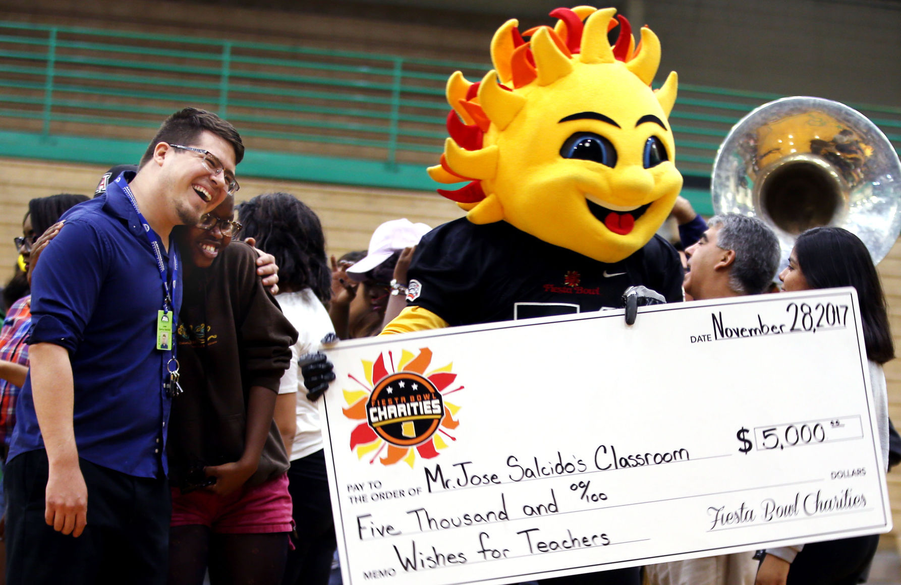 Amphi High School teacher gets $5,000  grant